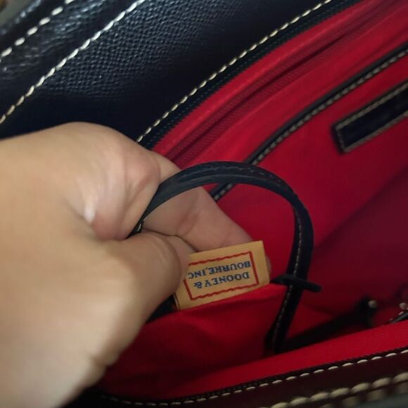 Dooney & Bourke Black Saffiano Leather Shoulder Bag Tote - Picture 9 of 11